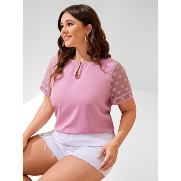 Blusa de lunares de malla de cuello con abertura de ojo